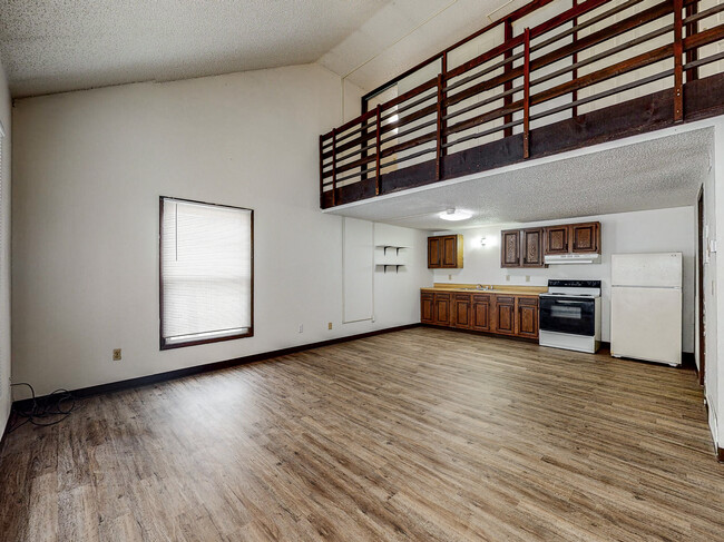 Foto del edificio - 320 Stanton Ave