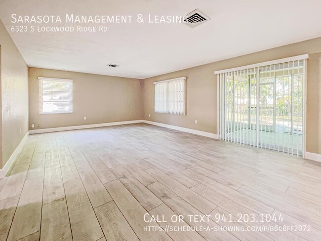 Building Photo - Great home located in walking distance to ...