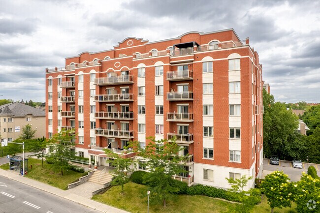 Chateau Des Boulevards