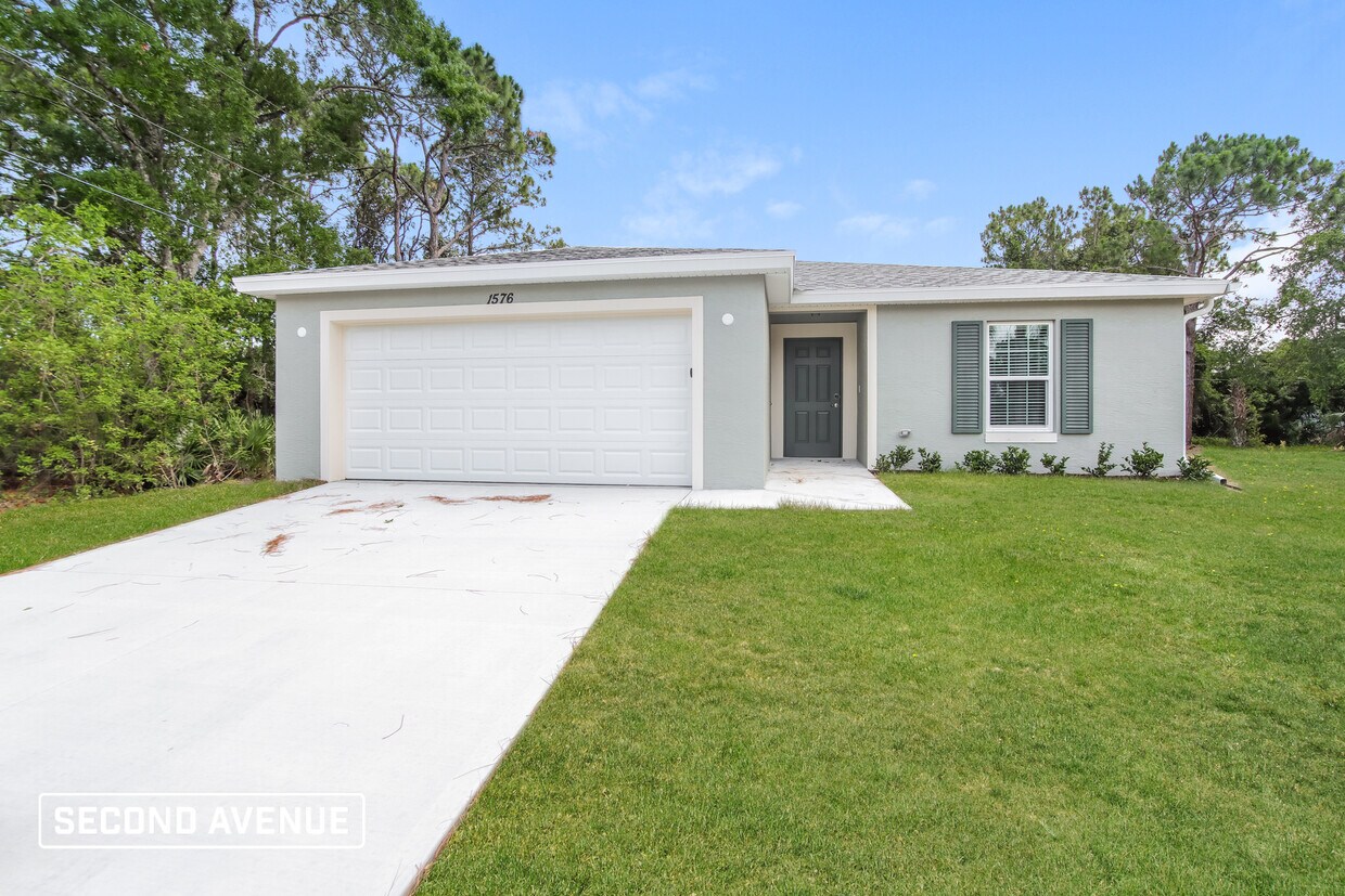 Foto principal - 1576 Summit Rd