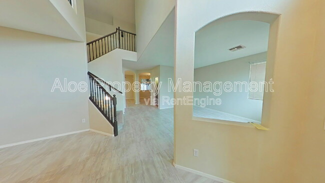 Foto del edificio - 491 W Ebony Way