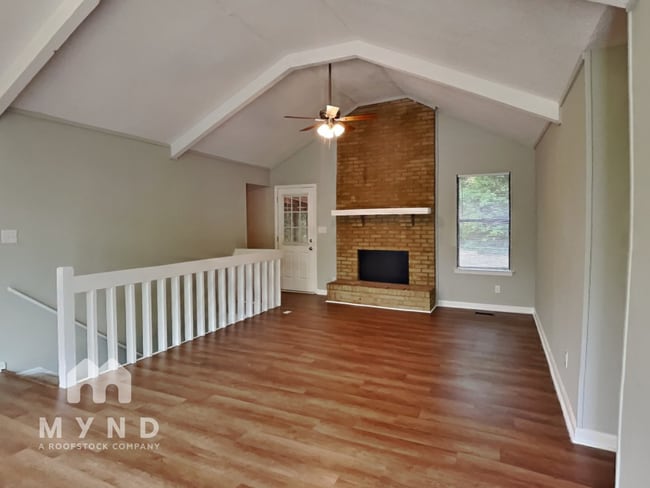 Building Photo - 3125 Cobblestone Dr