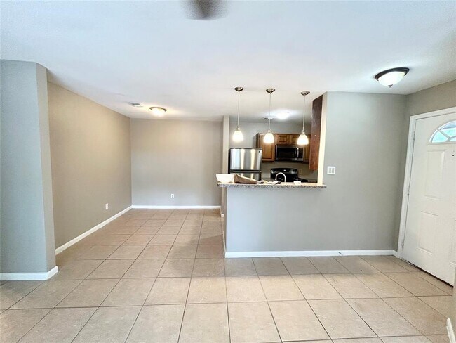 Foto del edificio - 2404 Sycamore Ave