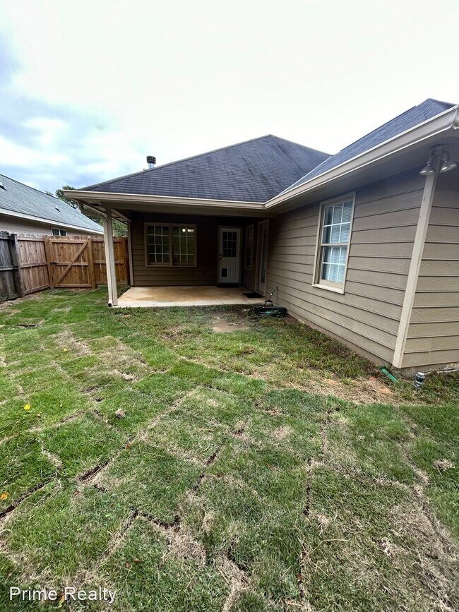 Building Photo - 3 br, 2 bath House - 2610 Alpha Drive