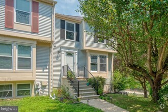 Building Photo - 3760 Bonnybridge Pl