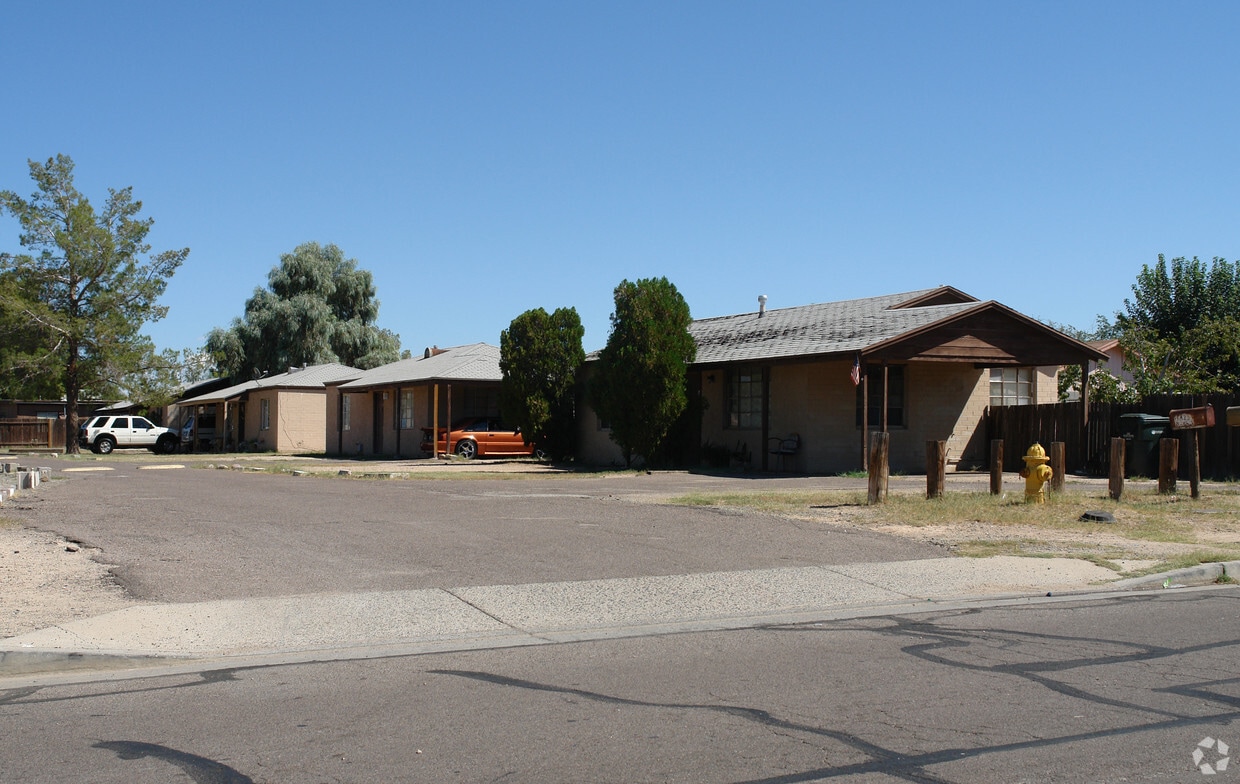 Foto principal - 15825 N 25th St