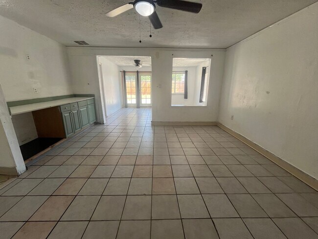 Foto del edificio - Located in the Heart of Tehachapi!