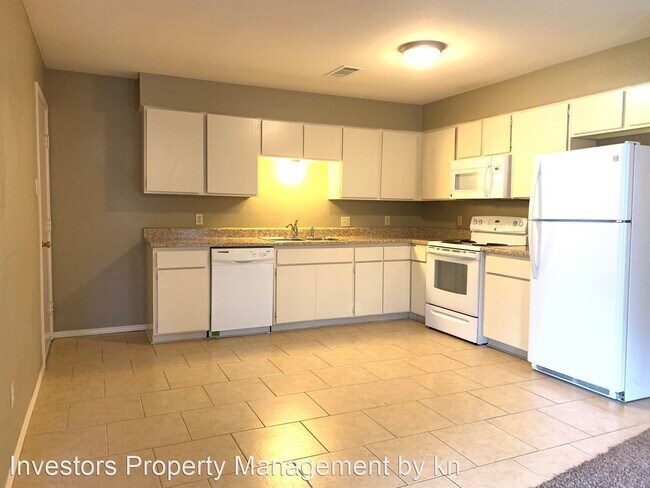 Building Photo - 3701-3714 Heather Ridge Ct