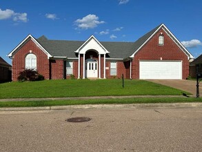Building Photo - 4456 Alixs Dr