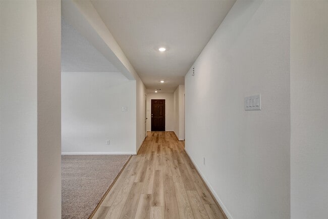 Foto del edificio - 18214 Sessile Oak Dr