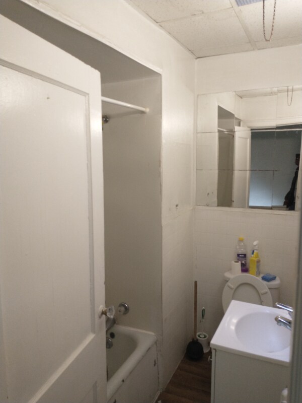 Primary Photo - 215 Rubicam St