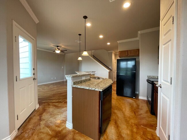 Foto del edificio - Townhome for rent