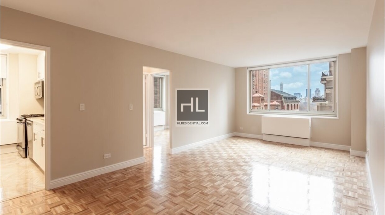 Foto principal - West 63rd Street