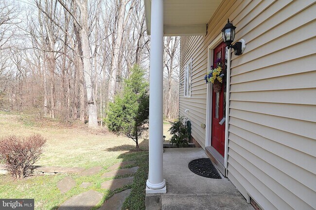 Foto del edificio - 118 Quaint Acres Dr