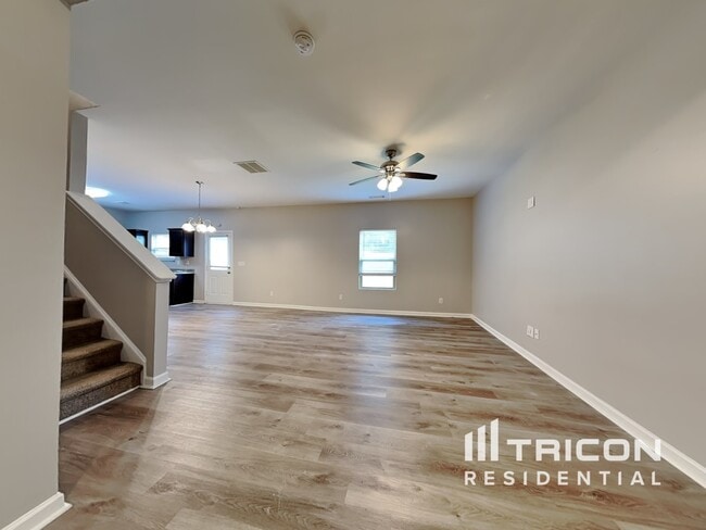 Building Photo - 419 Renown Ct