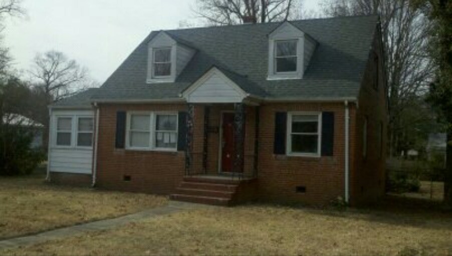 Primary Photo - 1006 Greystone Ave