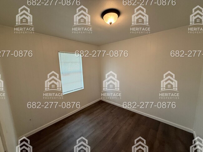 Foto del edificio - 301 Gose-Lee Ln