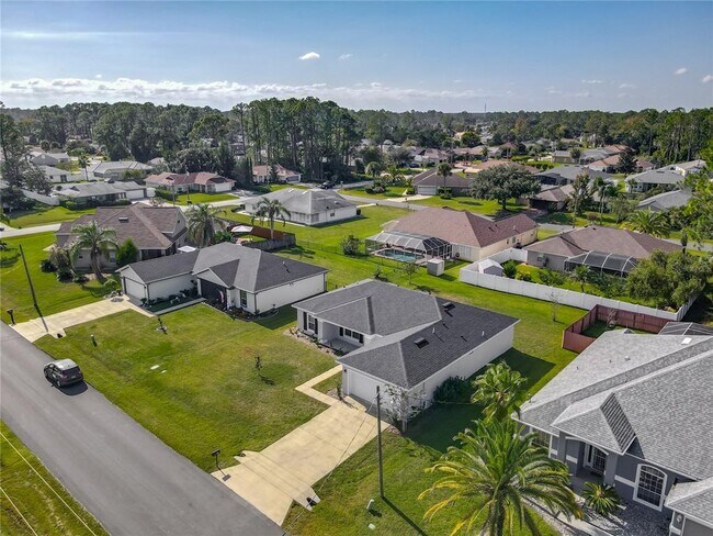 Building Photo - 60 Ballenger Ln