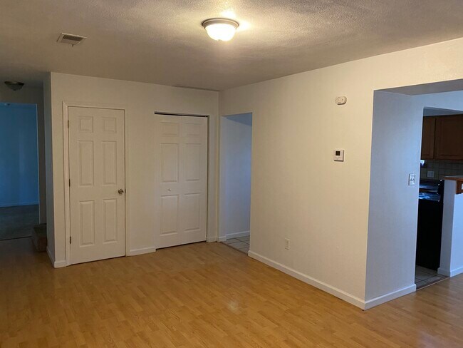 Building Photo - 84 Arabelle Dr