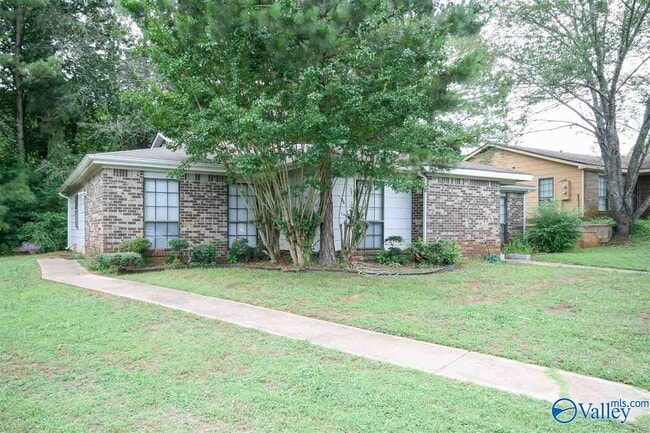 Building Photo - 104 Westscott Dr