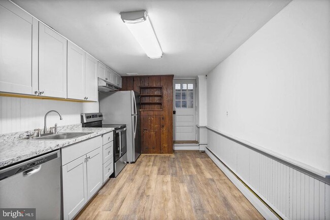 Building Photo - 208 Westtown Way
