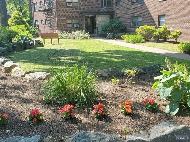 Building Photo - 3030 Edwin Ave