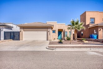 Building Photo - 13867 Sandy Pne Wy