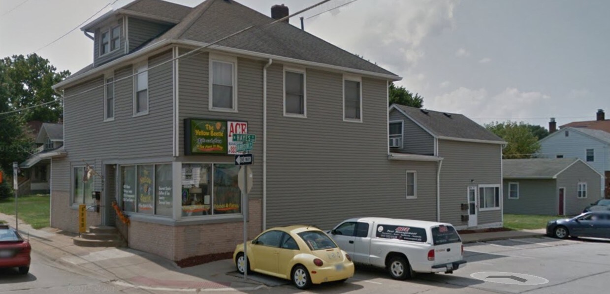 Primary Photo - 2674 N Harrison St
