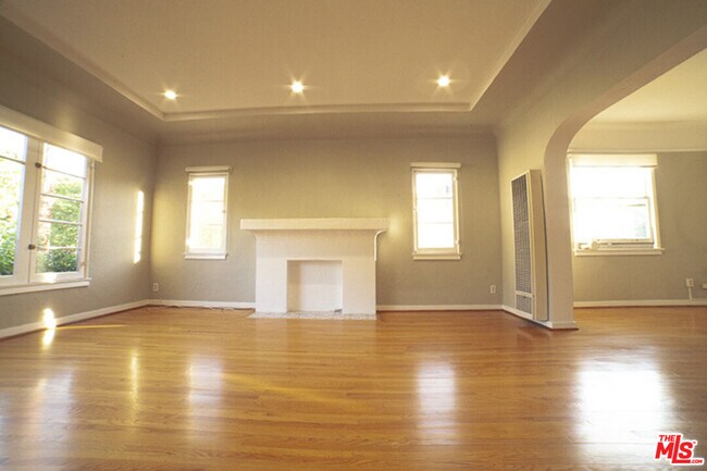 Foto del edificio - 1931 1/2 Talmadge St