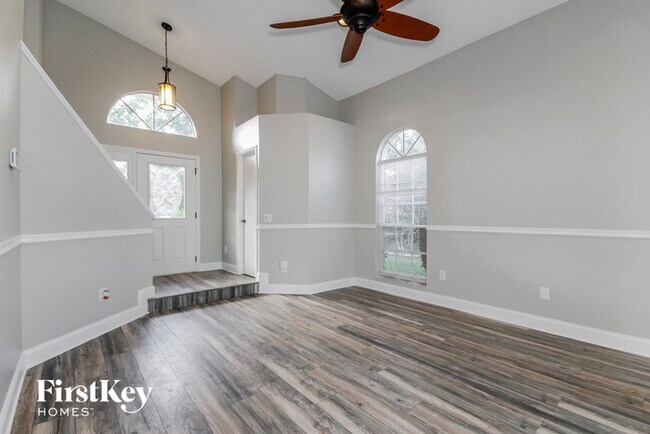 Foto del edificio - 4026 Quail Briar Dr