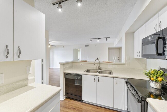 Building Photo - 3641 SW Coquina Cove Way