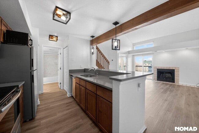 Building Photo - 2575 S Syracuse Way