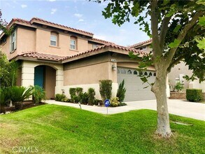 Building Photo - 16748 Broadmoor Way