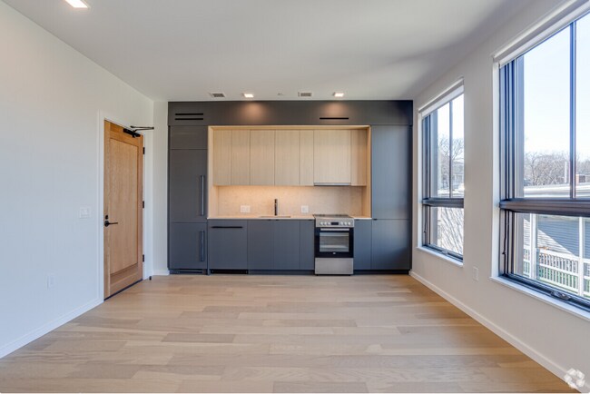 Building Photo - 15 Burney St