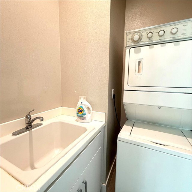 Foto del edificio - 981 E Mason Ln
