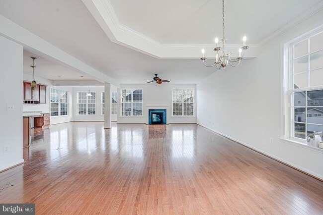 Building Photo - 15000 Gossom Manor Pl