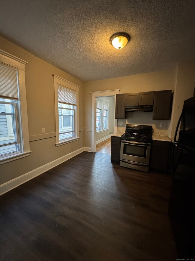 Foto del edificio - 119 Carmel St