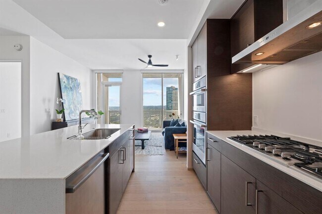 Foto del edificio - 301 West Ave