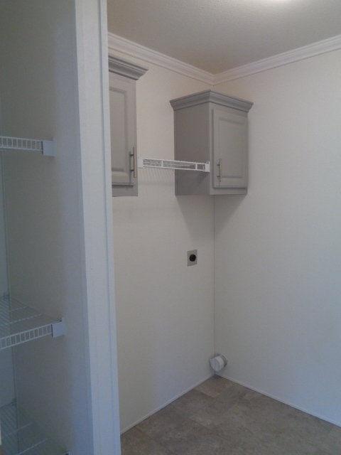 Building Photo - 12559 Gavotte Ave