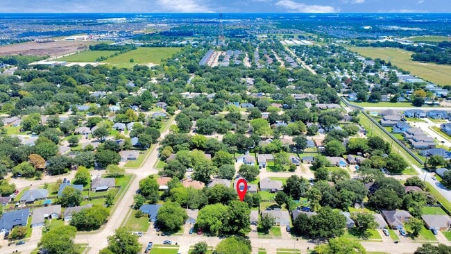 Building Photo - 2626 Elder Rd