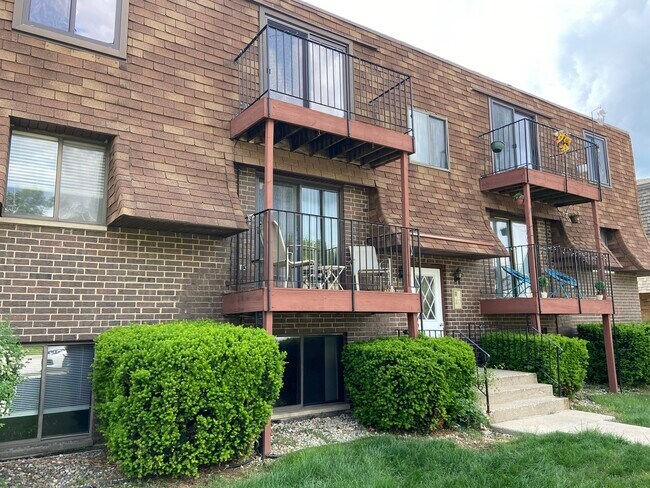 Foto del edificio - 1115 Elizabeth Ct