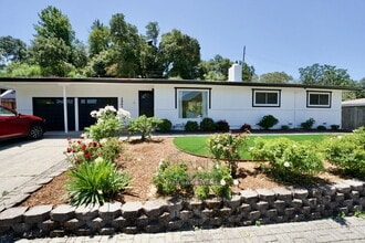 Building Photo - 2061 Carolyn Way