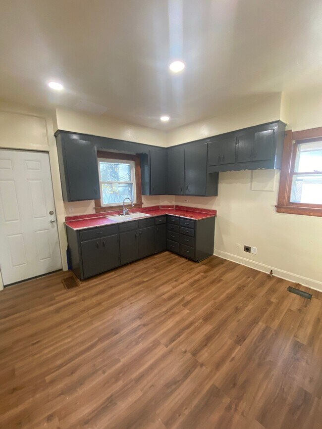 Foto del edificio - 1477 South Ave