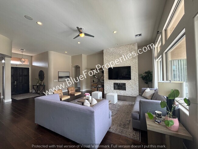 Foto del edificio - 6340 N Pinnacle Ridge Dr