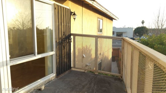 Foto del edificio - 2929 Rosecrans Ave