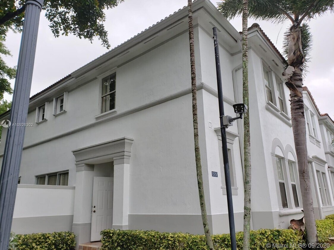 Building Photo - 15757 SW 40th St