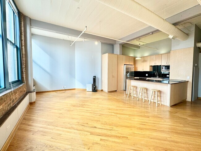 Foto del edificio - 124 W Polk St