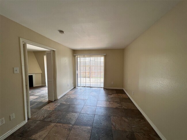 Foto del edificio - 10075 Westpark Dr