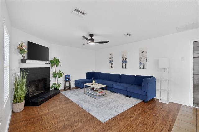 Foto del edificio - 2316 White Oak Dr