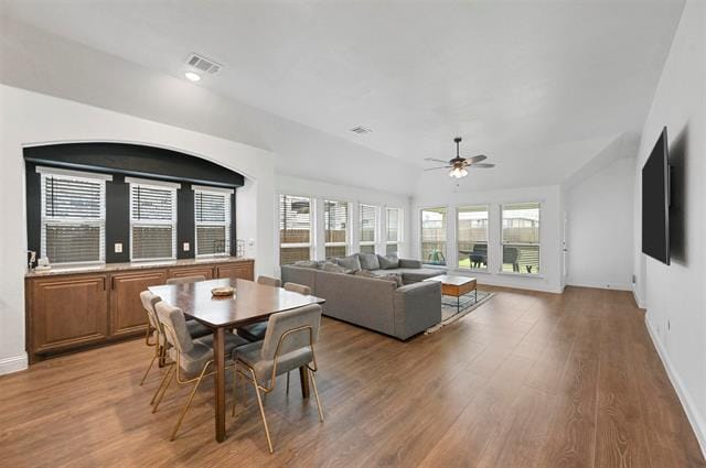 Foto del edificio - 5018 Ridgeview Ln